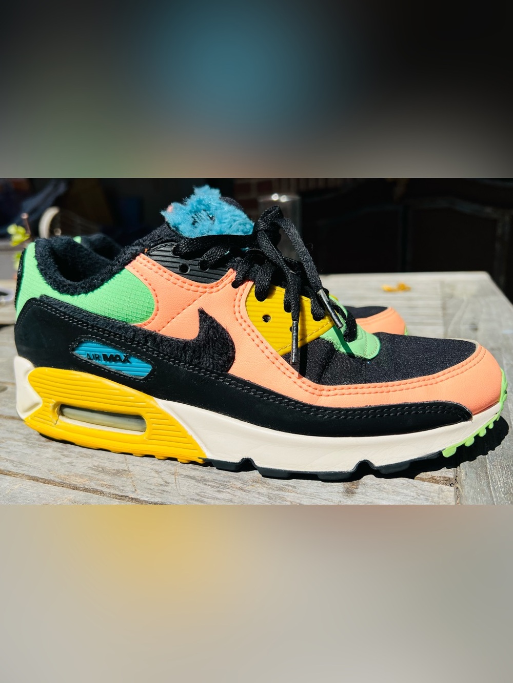 Nike Air max 90 Fur multi color size 8 Atomic Pink/Black/laser blue/solar flare